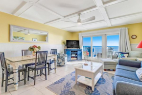 405 Ketch Courtyard